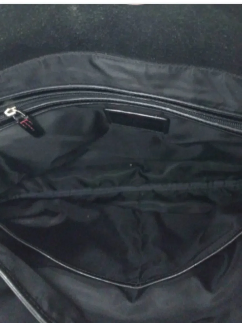 TUMI Townhouse Wilton Messenger Bag 24270D Black Leather Ballistic Nylon